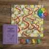 Chutes and Ladders Fjölskylduspil Chutes and Ladders Vintage Bookshelf Edition