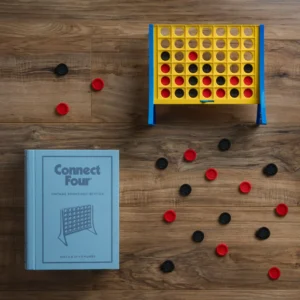 Connect Four Fjölskylduspil Connect Four Vintage Bookshelf Edition